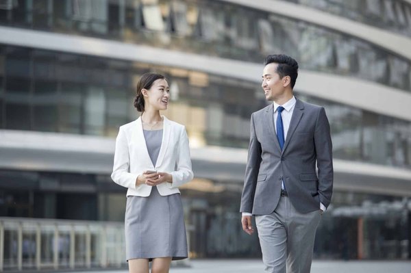 Comment les témoignages d'entrepreneurs inspirent-ils les lecteurs?