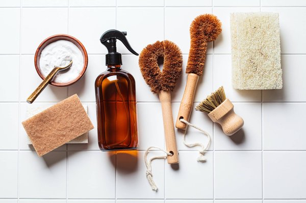 Quels sont les critères de sélection des matériaux pour un habitat léger et mobile respectueux de l'environnement ?